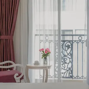 Bonjour Hotel