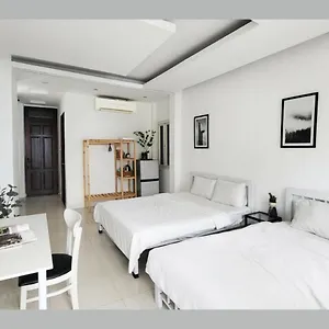 Хостел Zvillage Lhk - Joyfull Near Bui Vien Хошимин