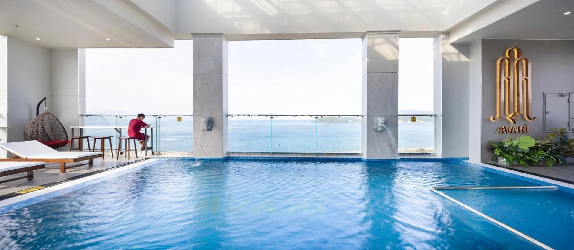 ****  Avari Hotel Nha Trang Vietnam