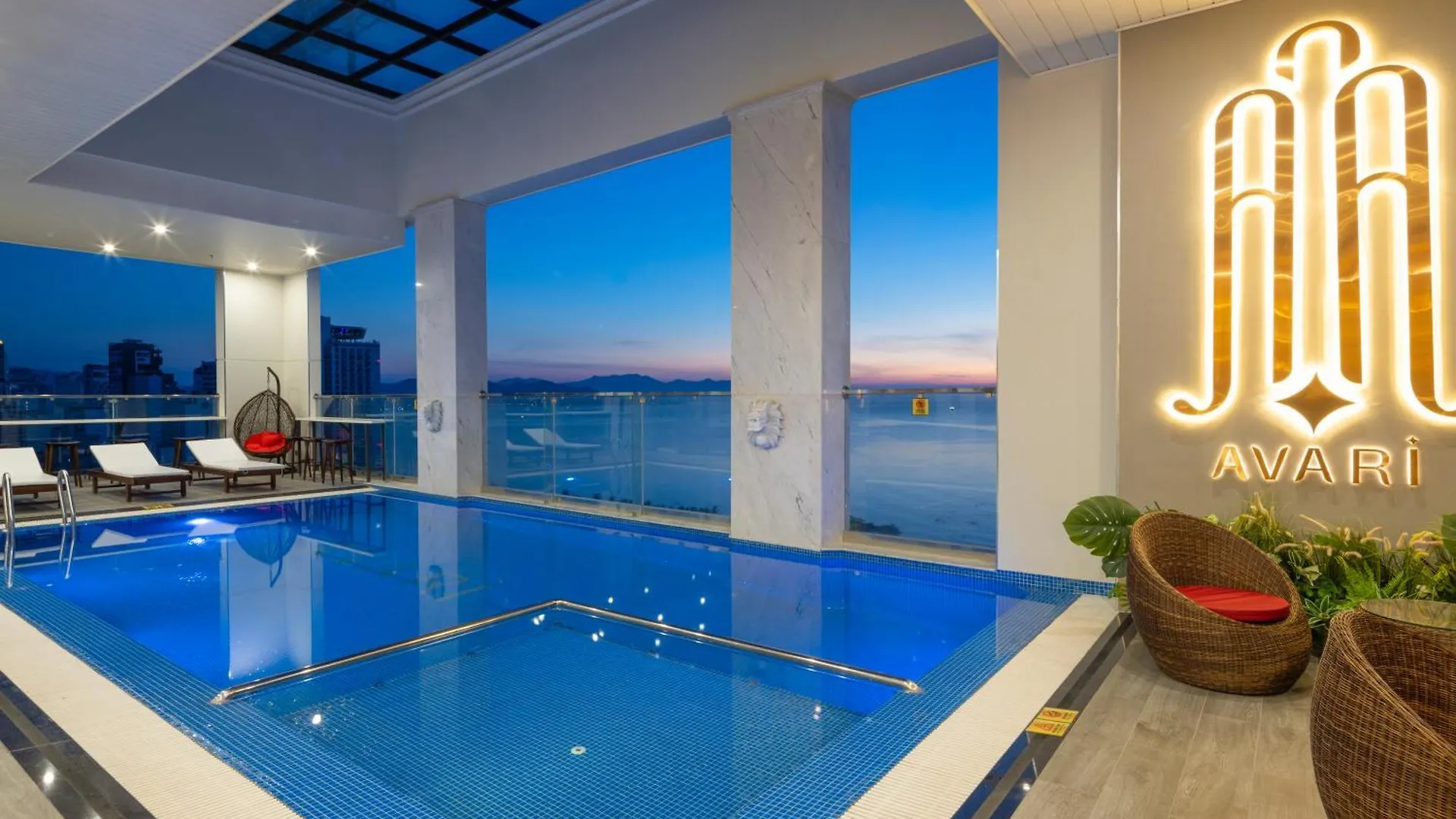Avari Hotel Nha Trang