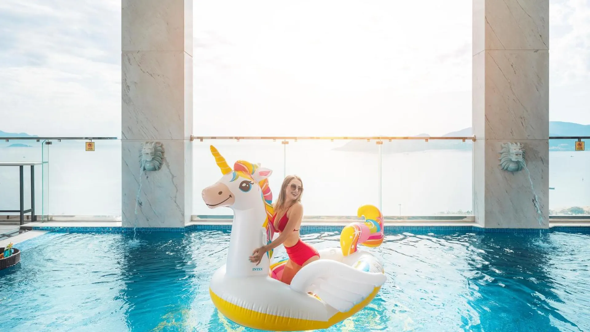Avari Hotel Nha Trang