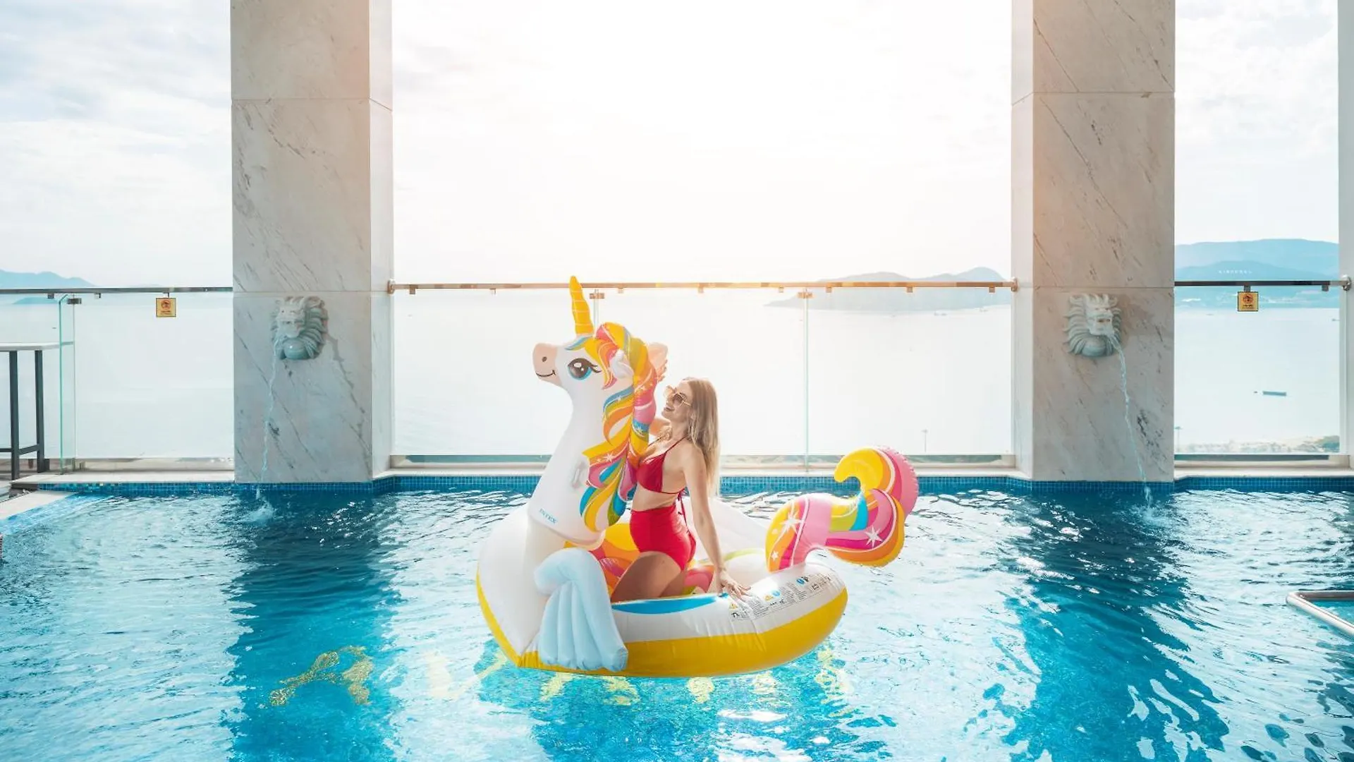 Avari Hotel Nha Trang