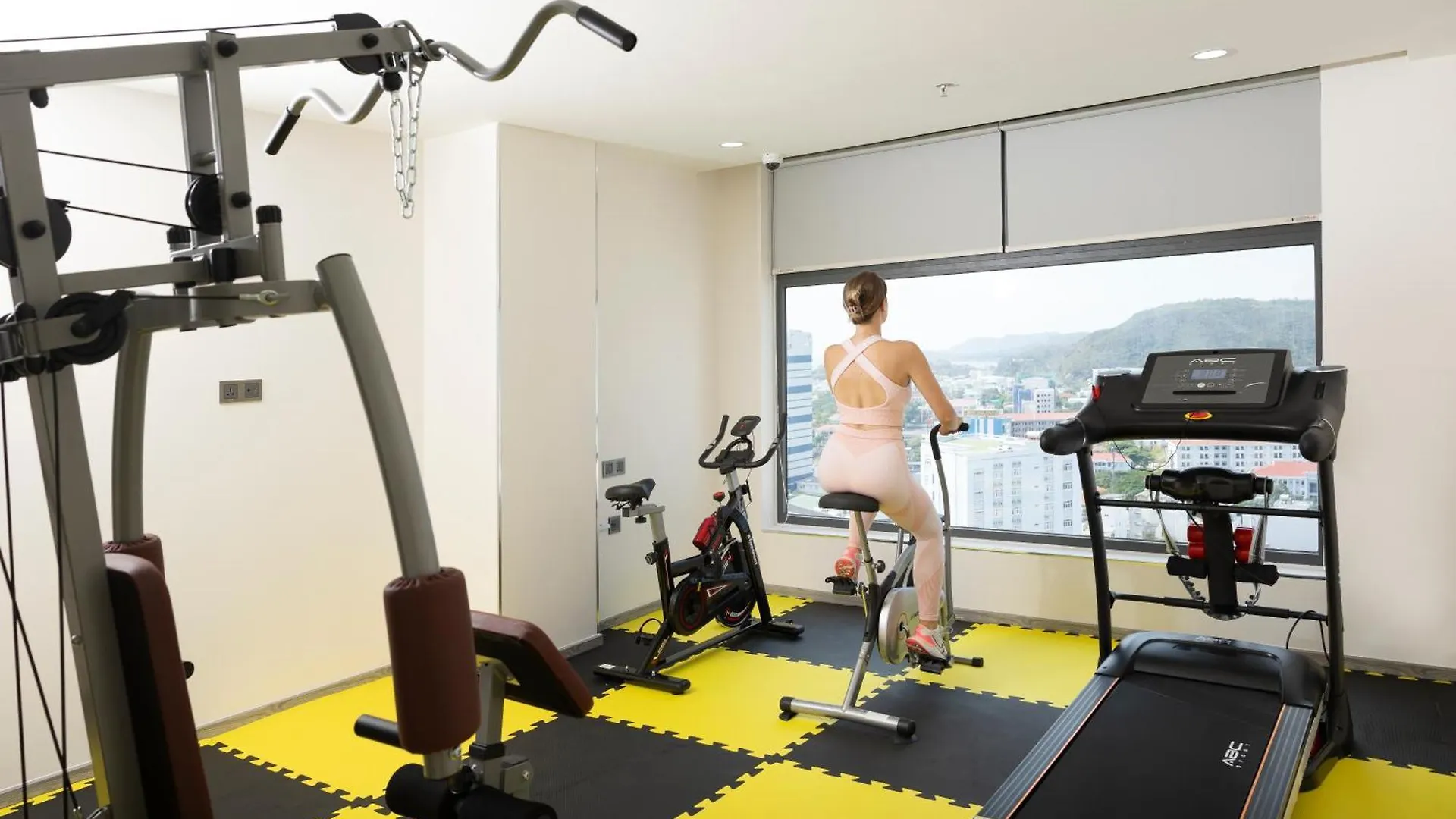 Avari Hotel Nha Trang