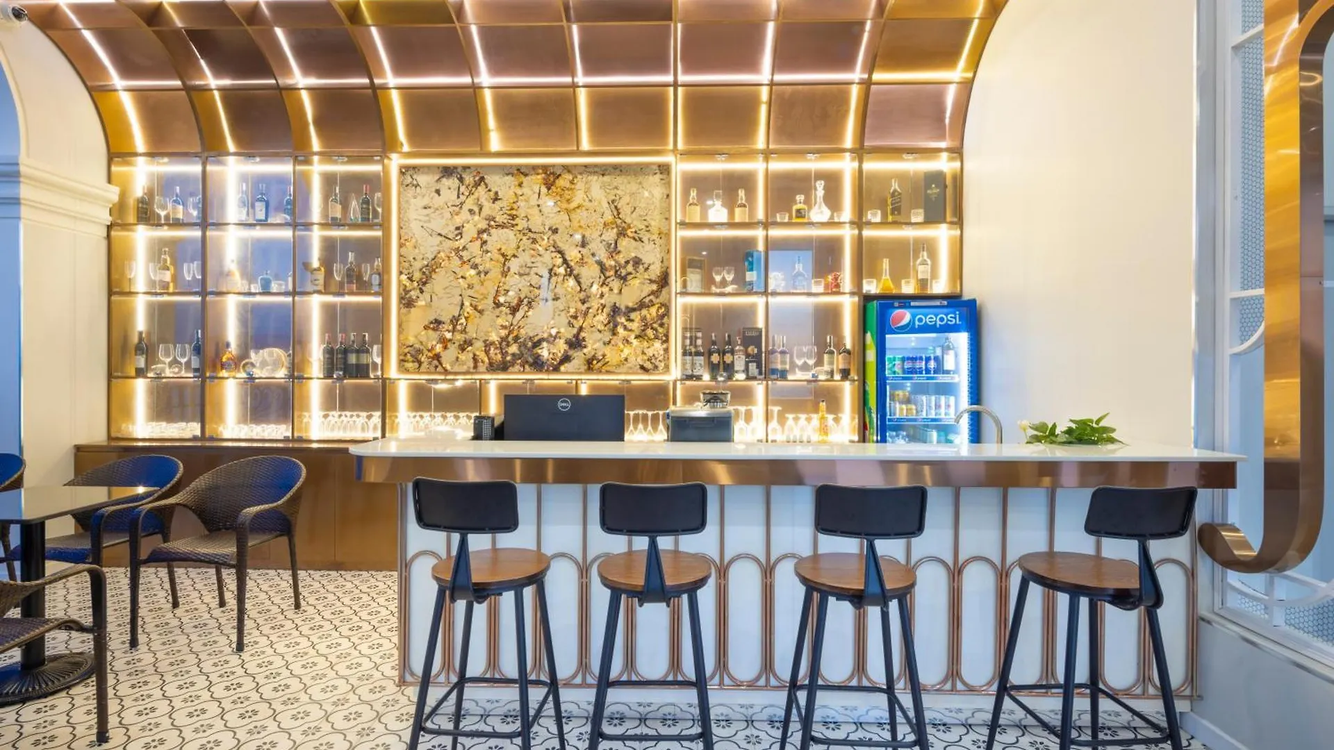 ****  Avari Hotel Να Τρανγκ Βιετνάμ