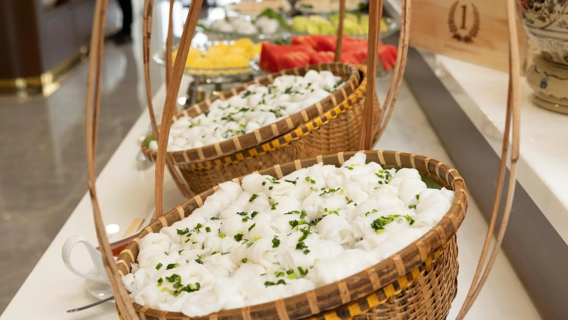 Avari Hotel Να Τρανγκ 4*,